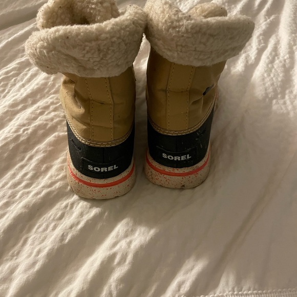 Sorel Cozy Carnival Boots - Picture 4 of 4